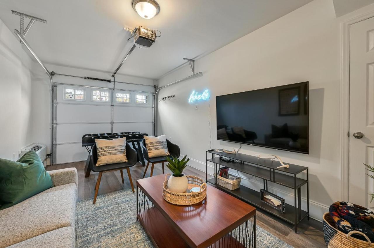 Accessible To Center Townhome 1 Holiday home *