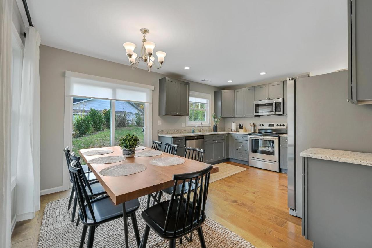 Holiday home Accessible To Center Townhome 1 Asheville